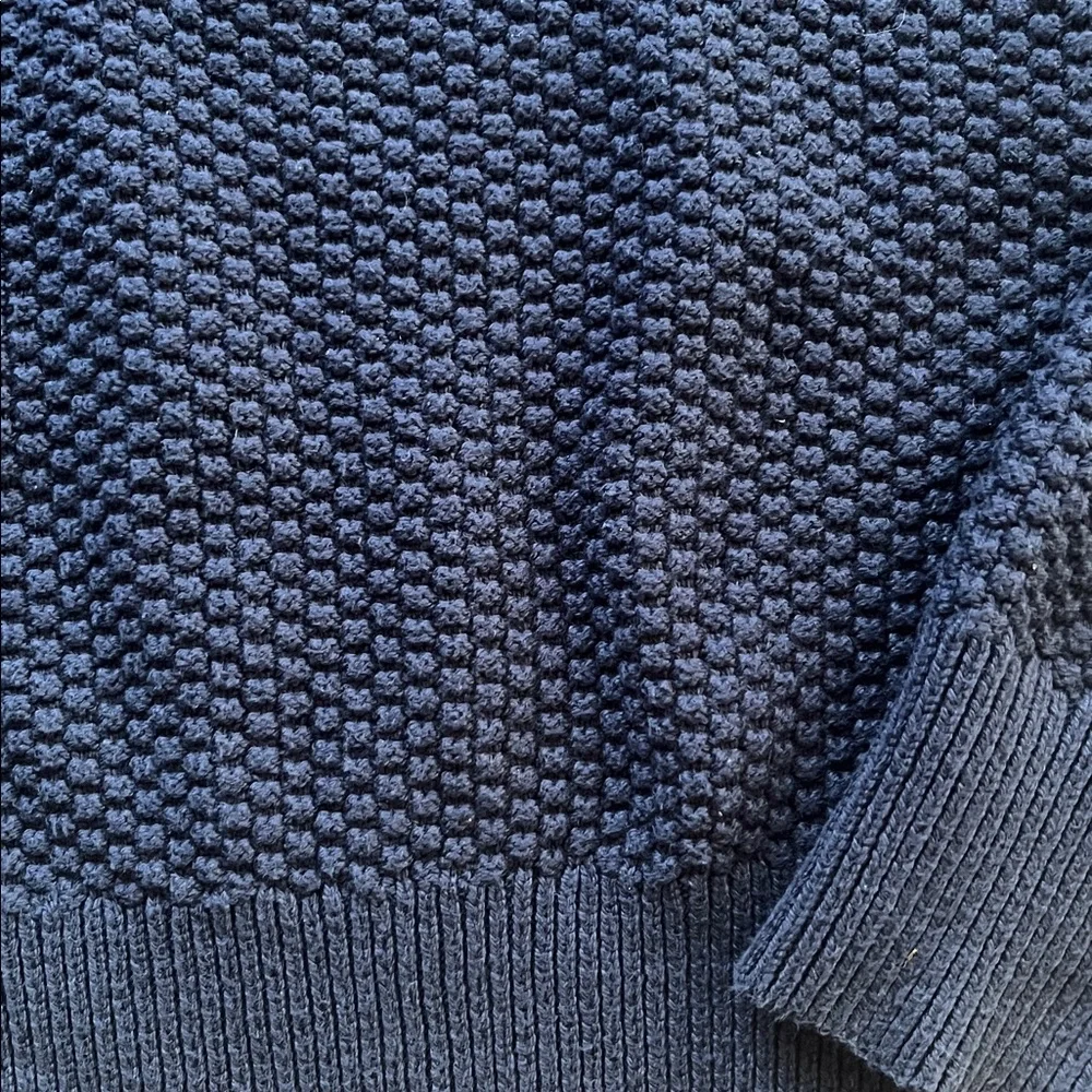 J Crew Men’s Cotton Checker Stitch Sweater in Navy size XL
